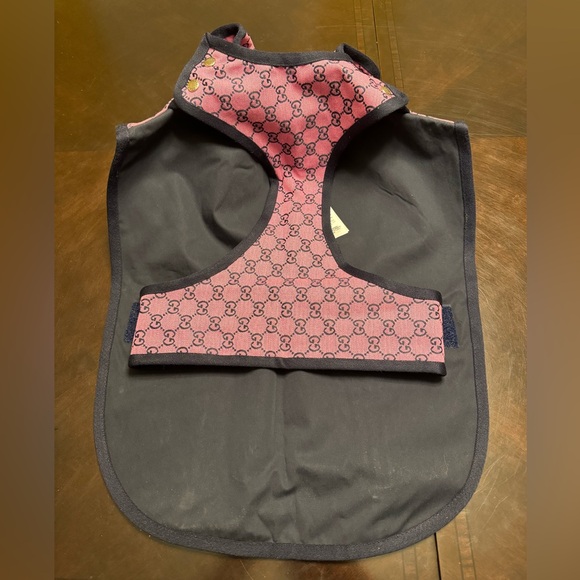 New Authentic Gucci Pink GG Logo Dog Trench Coat - Picture 7 of 16